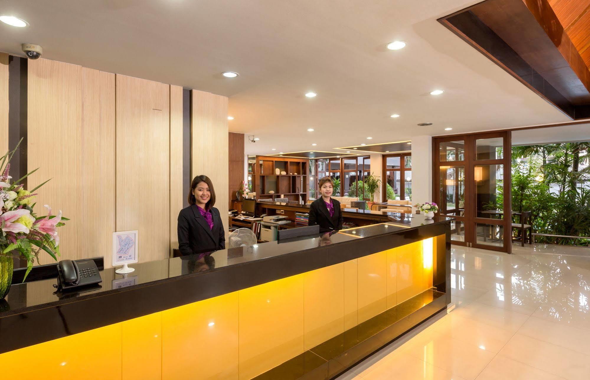 The Holiday Resort Pattaya Exterior foto